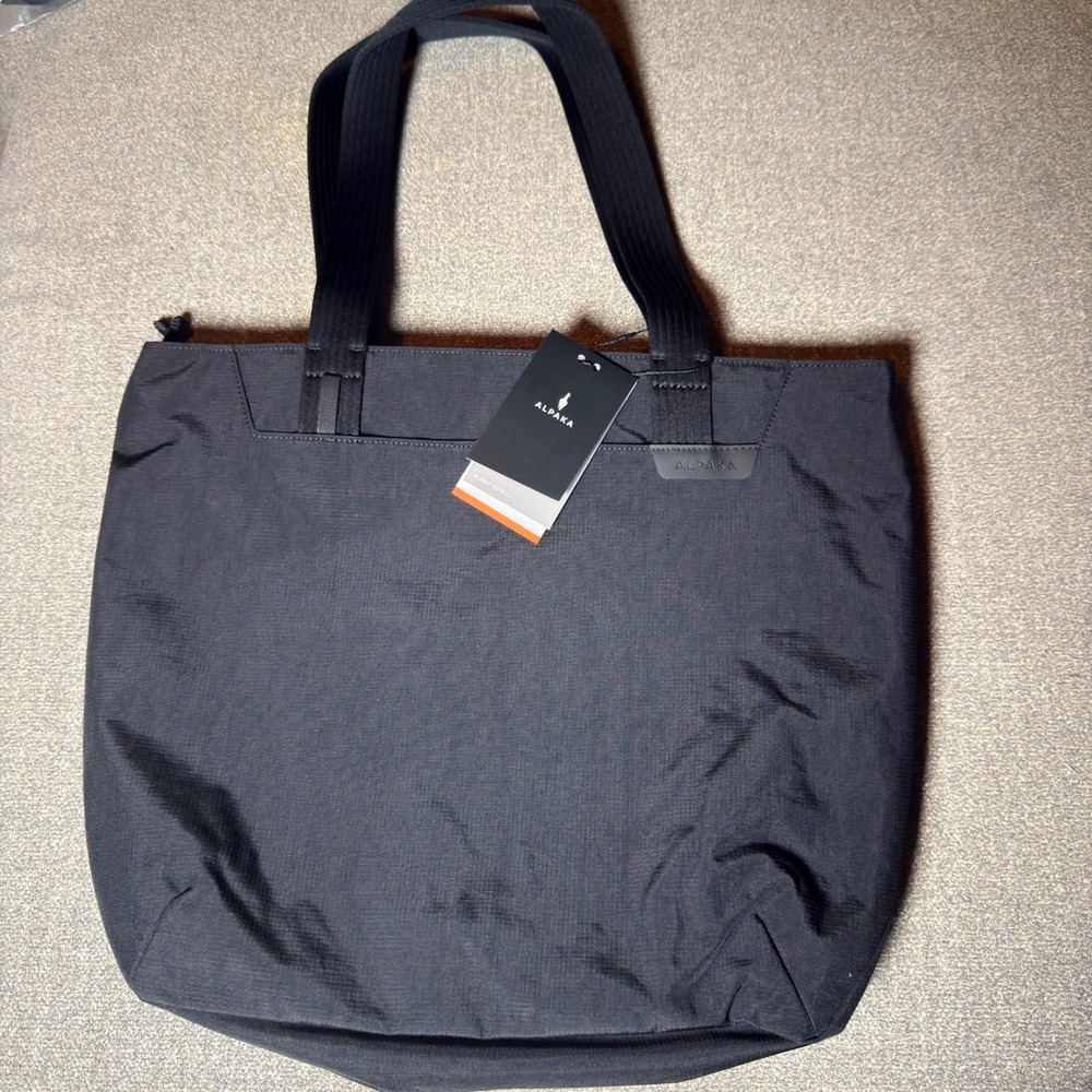 Alpaka Flight Tote L Black Axoflux 400D Recycled Fabric Travel Bag AD010820124